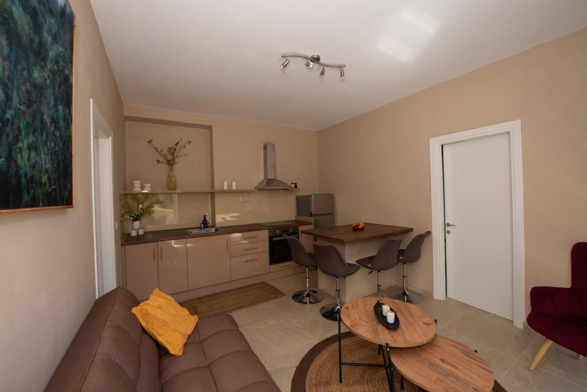 Astrakeri Sea Side Hill Apartment Exterior photo
